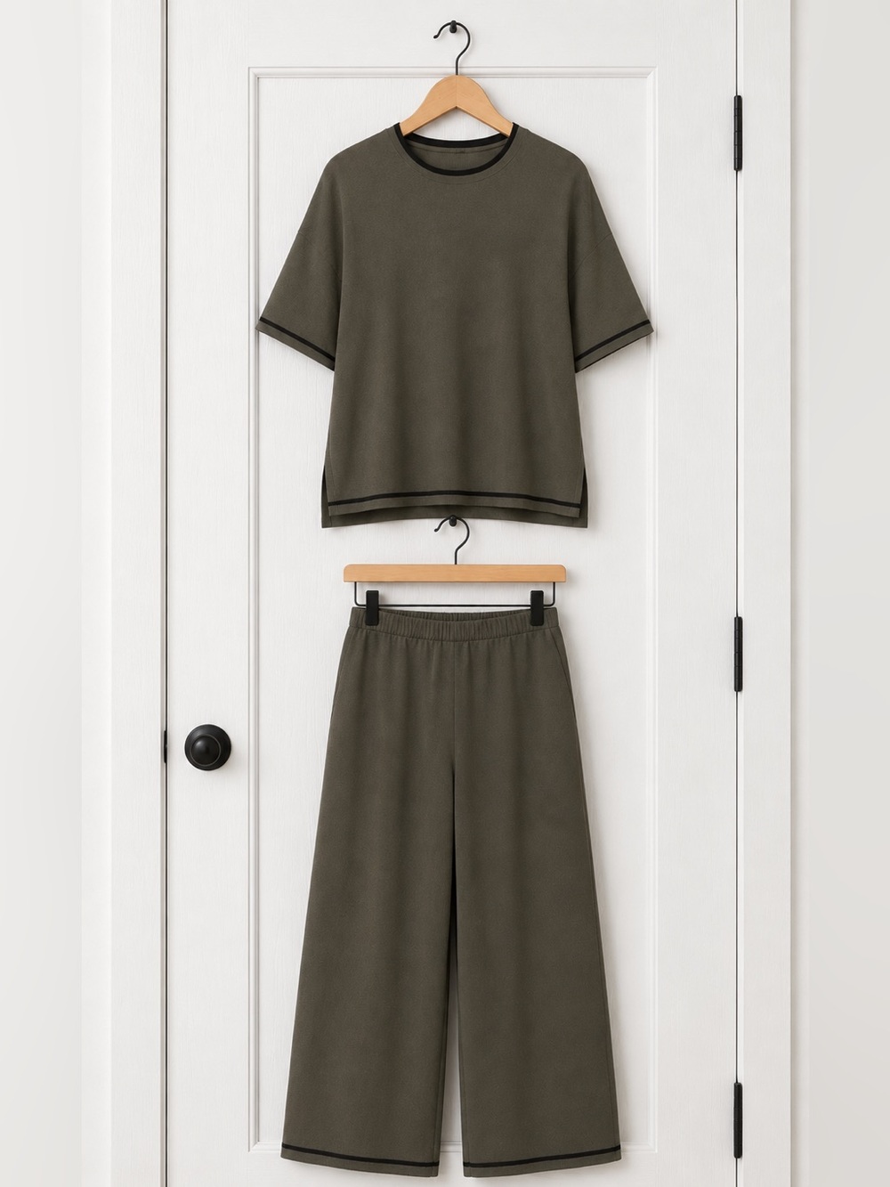 Adrianna Papell Olive Green Two-Piece Lounge Set Sz L